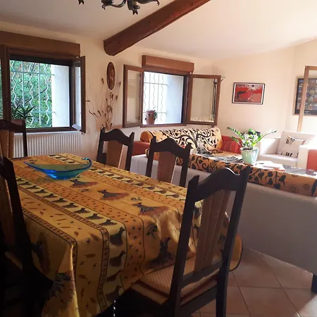 Presbytere Du 12 Eme Siecle Casa vacanze