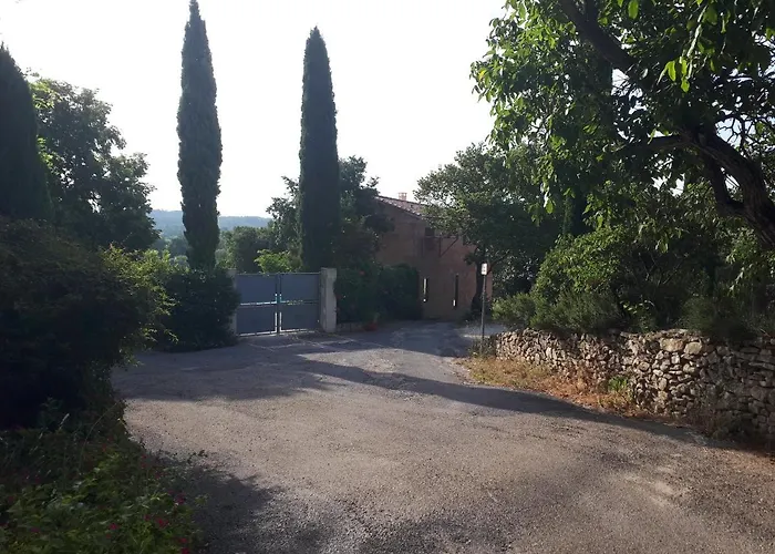 Presbytere Du 12 Eme Siecle Orthoux-Serignac-Quilhan